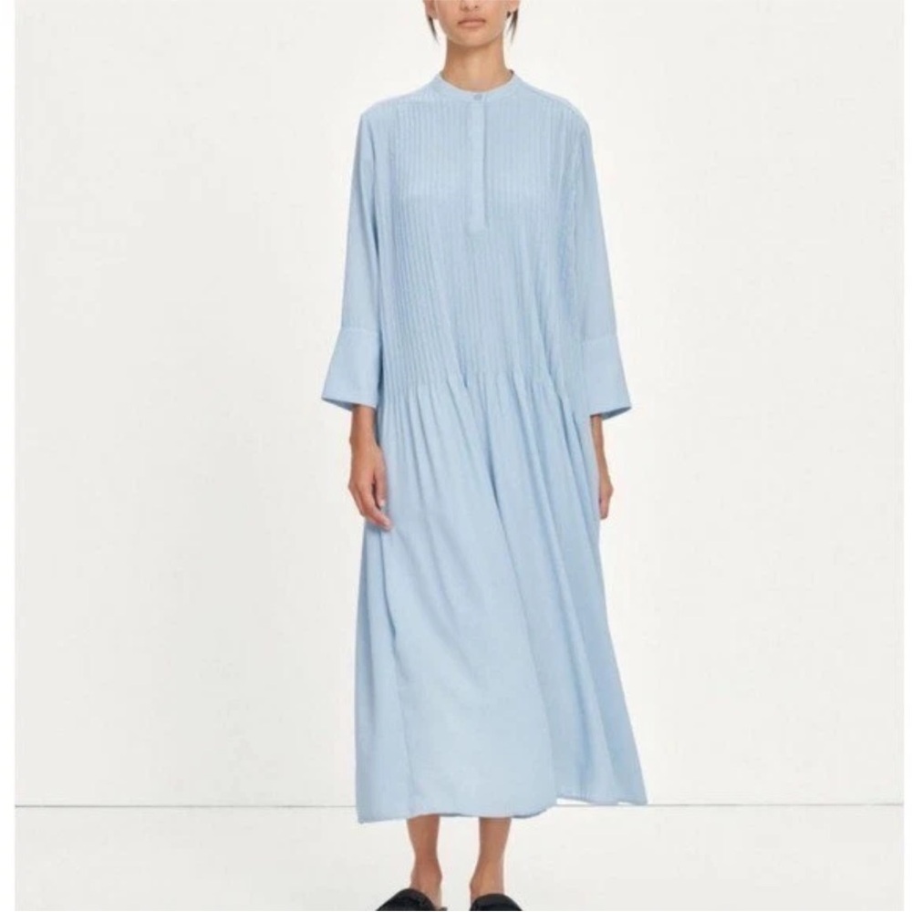 Samsøe Samsøe Blue Pleated Maxi Dress
Size XL 
Coastal Resort vacations